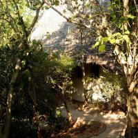 Unguja Lodge Zanzibar pathways